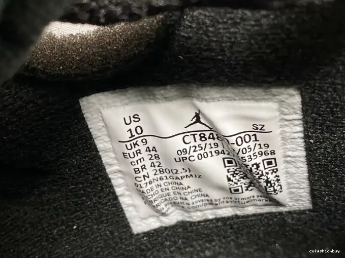 5 CT8480-001 Black Air Off-White x Jordan 0601